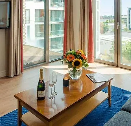 شقة فندقية Premier Dublin, 4*