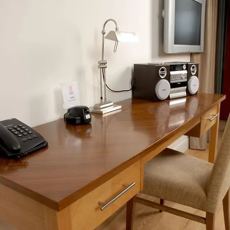 Premier Dublin, アパートホテル サンディフォード